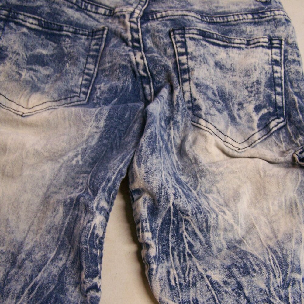 Lion Dynasty Highest Quality Denim Maximum Comfort Boys Shorts Size 10 Slim - Picture 5 of 6